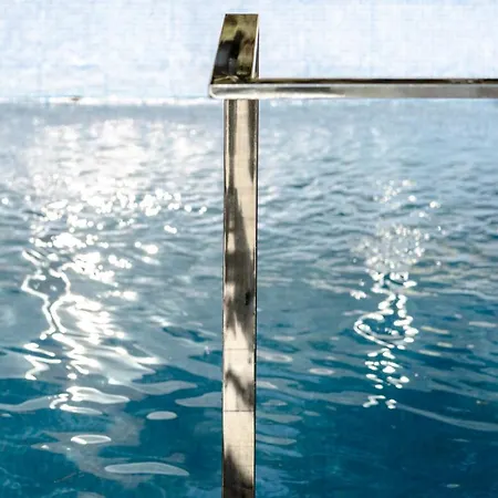 De L’anglés. Levante Potries